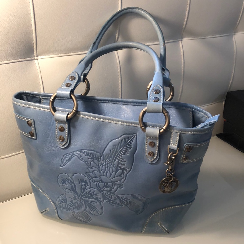 Elegant Blue Handbag